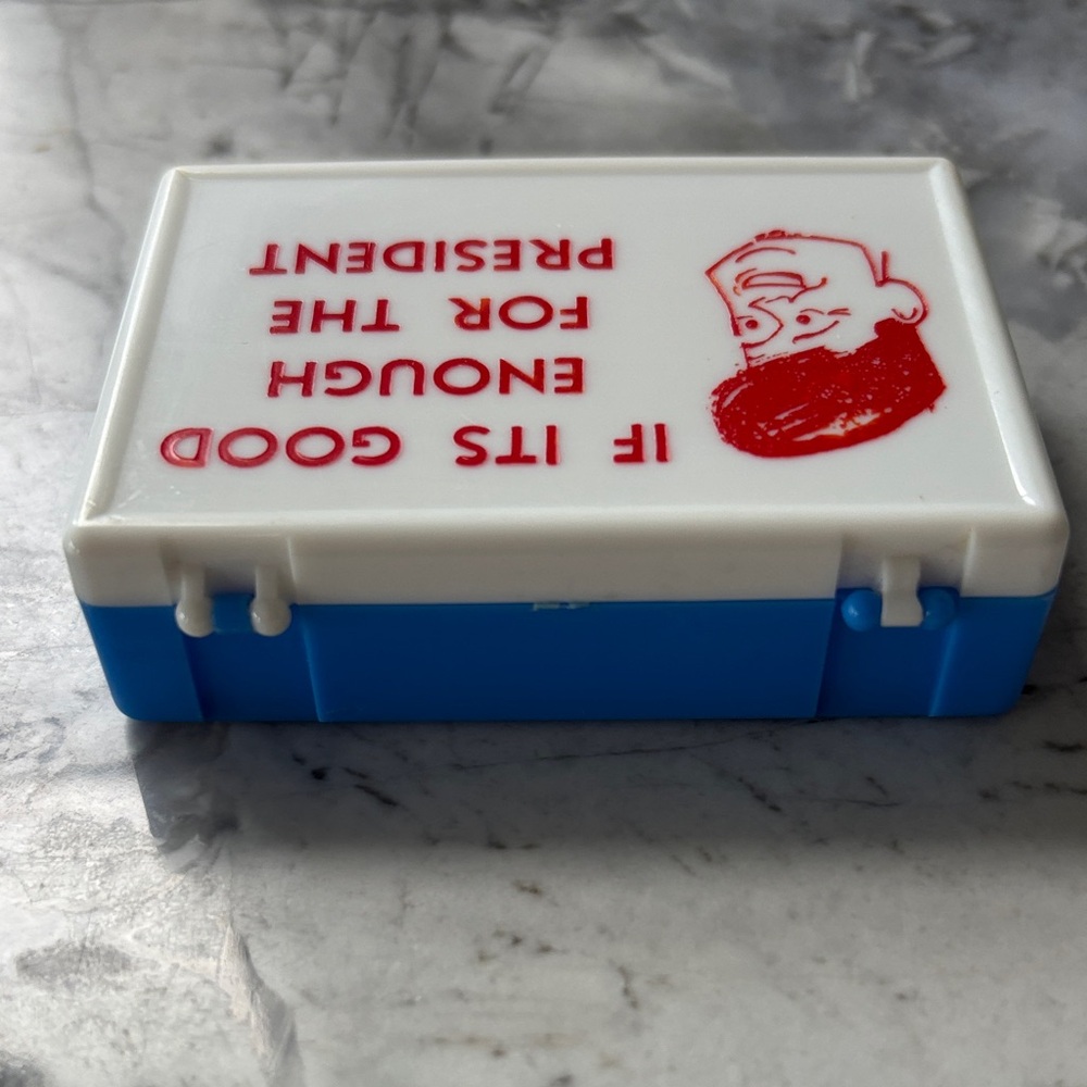 Vintage Novelty Box - Picture 8 of 10